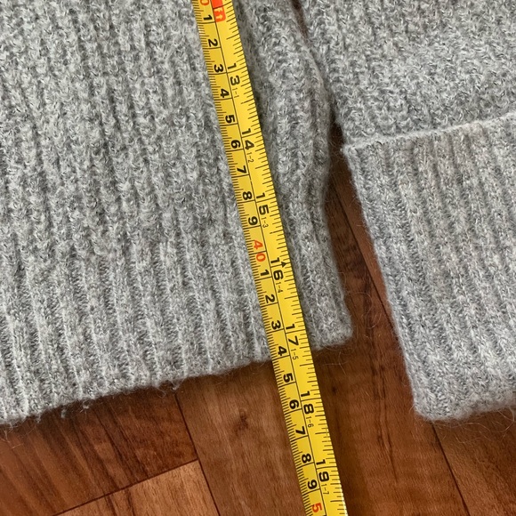 Topshop cropped oversized boxy gray sweater - Picture 9 of 10